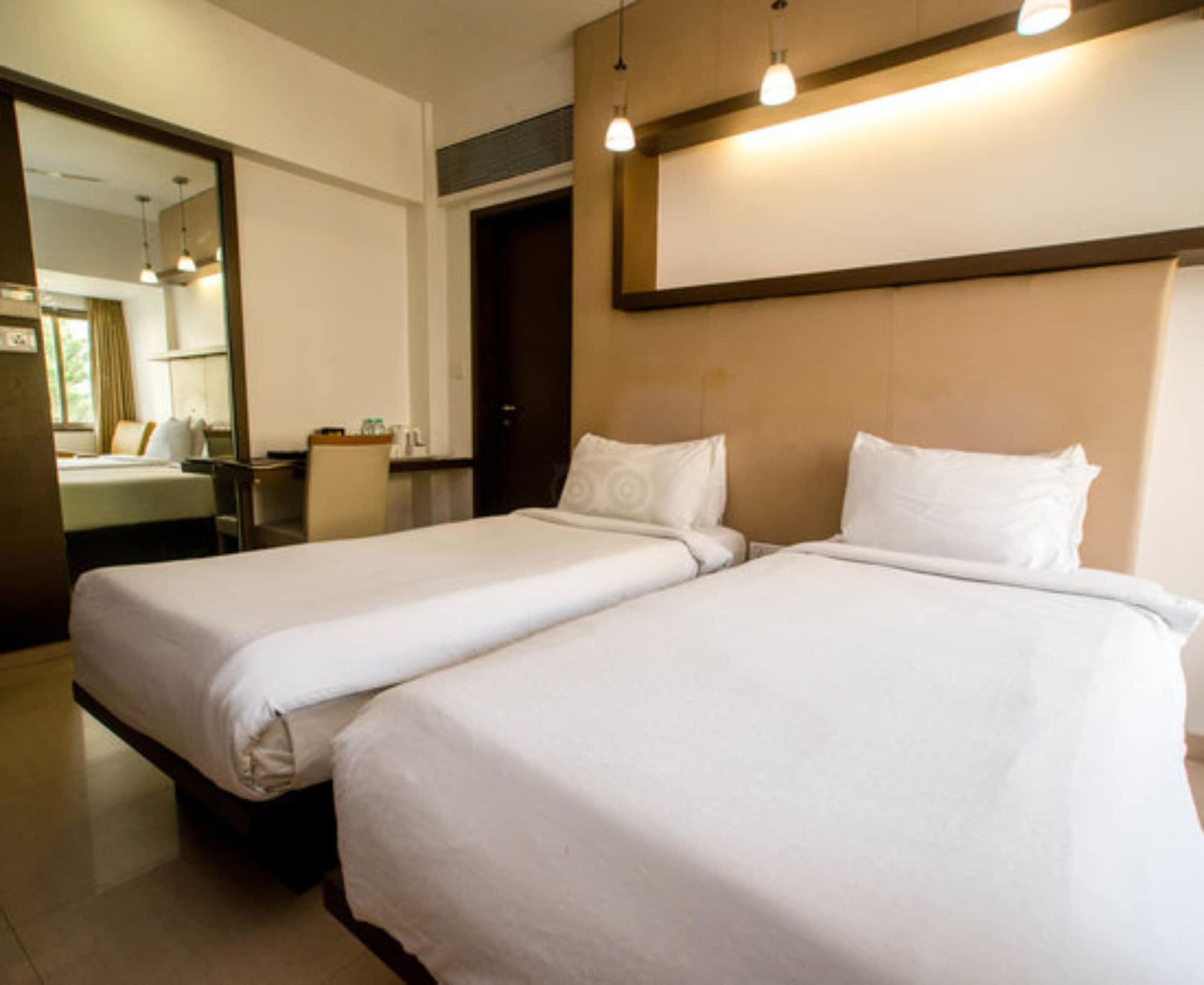 The Oriental Residency Hotell Mumbai Eksteriør bilde