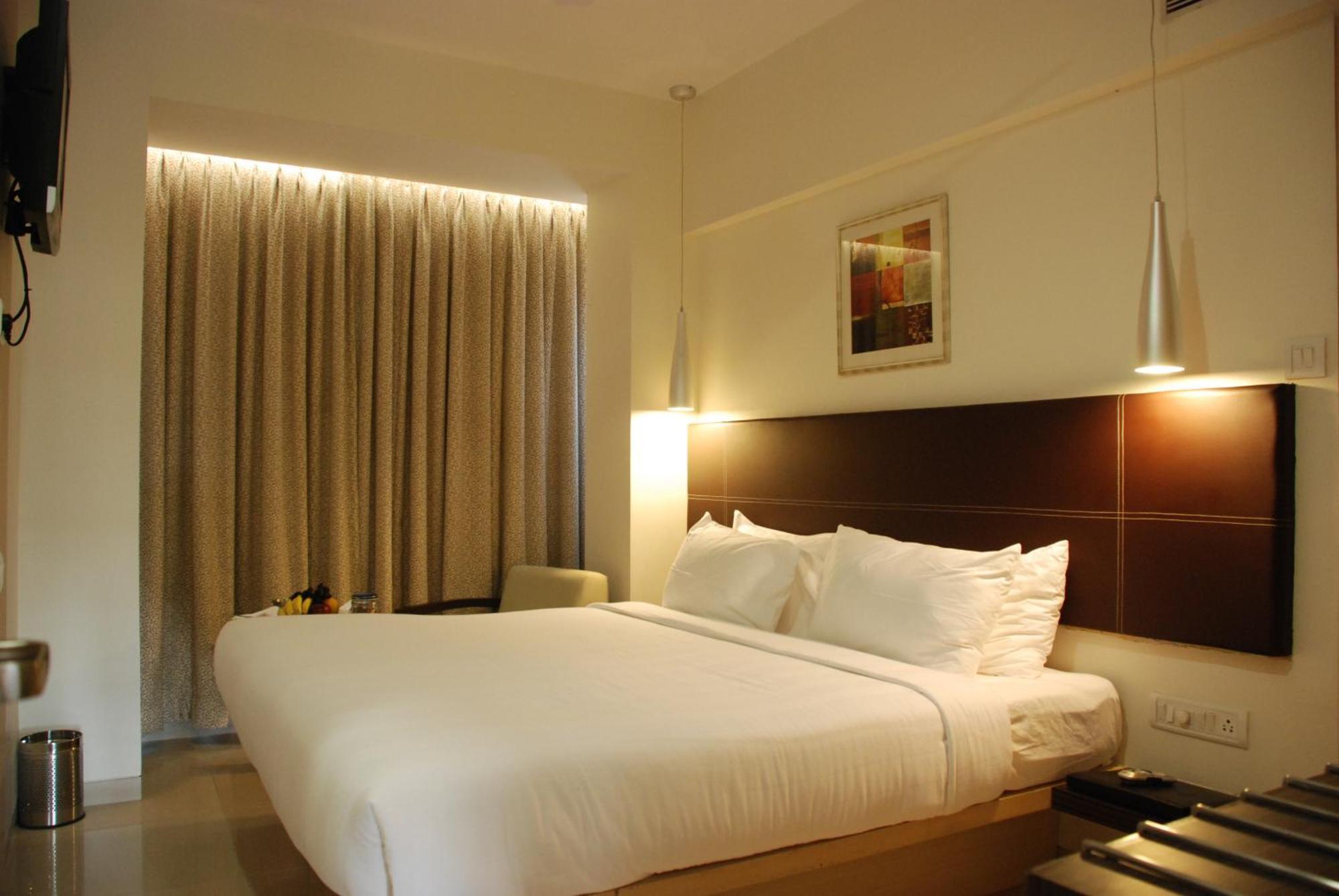 The Oriental Residency Hotell Mumbai Eksteriør bilde