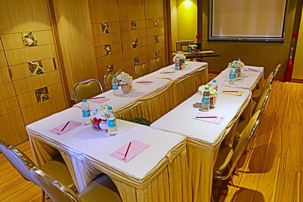 The Oriental Residency Hotell Mumbai Eksteriør bilde