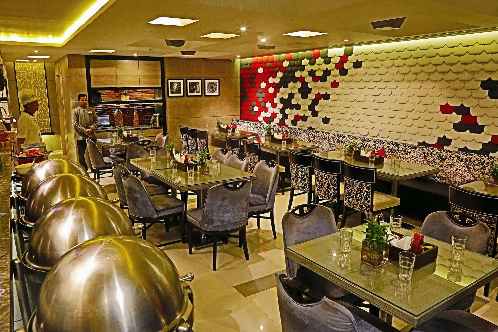 The Oriental Residency Hotell Mumbai Eksteriør bilde